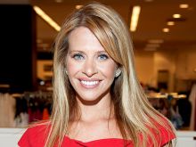 Dina Manzo