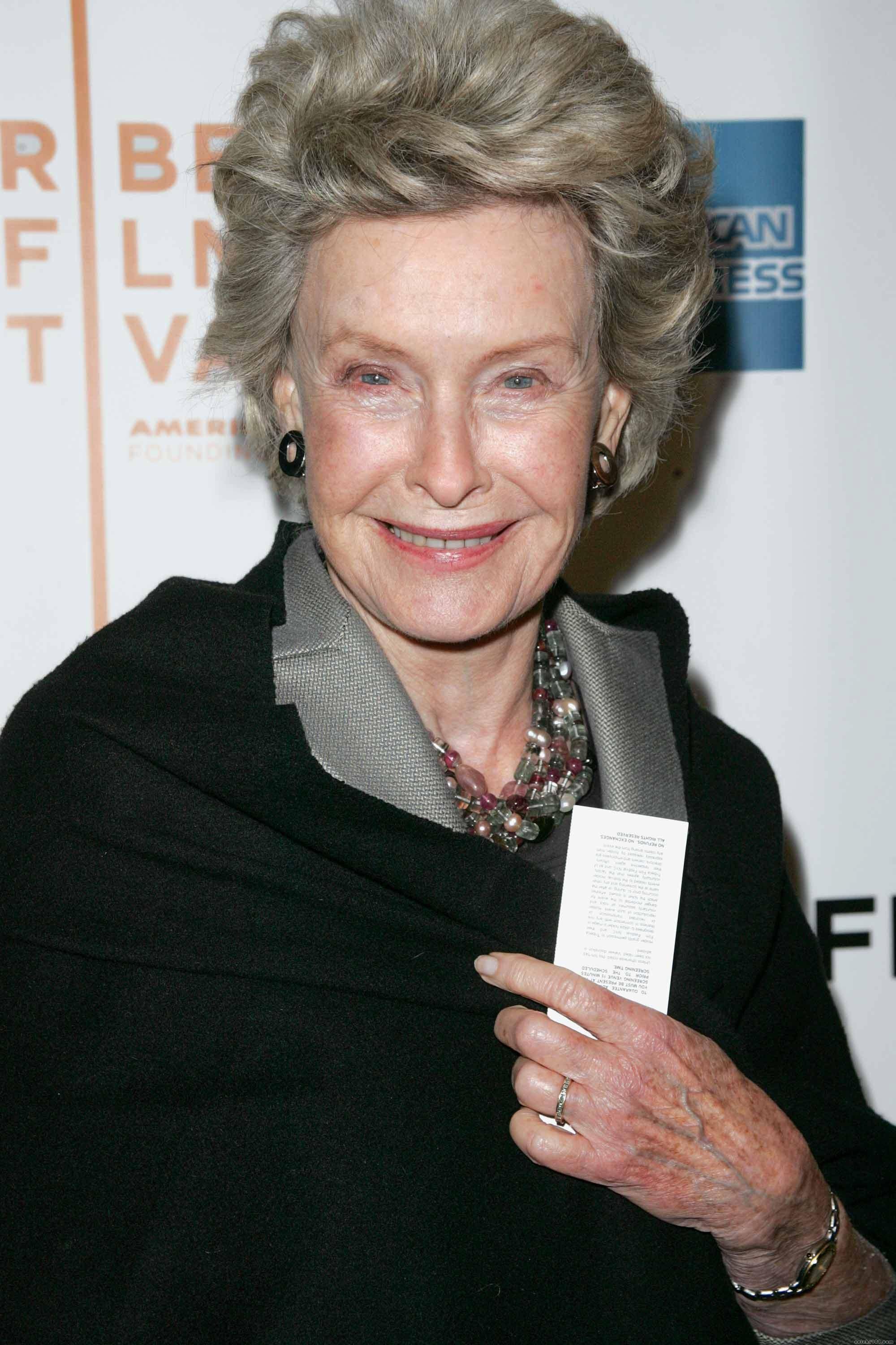 Pictures of Dina Merrill