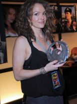 Dina Meyer