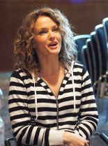 Dina Meyer