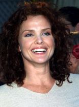 Dina Meyer