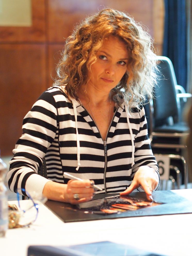 Dina Meyer
