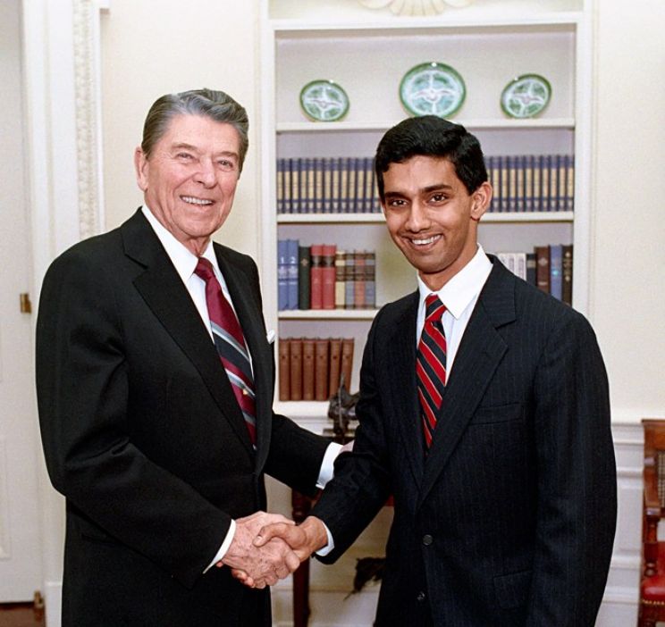 Dinesh D'Souza