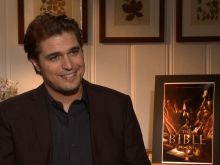 Diogo Morgado photo