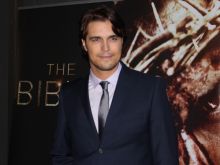 Diogo Morgado photo