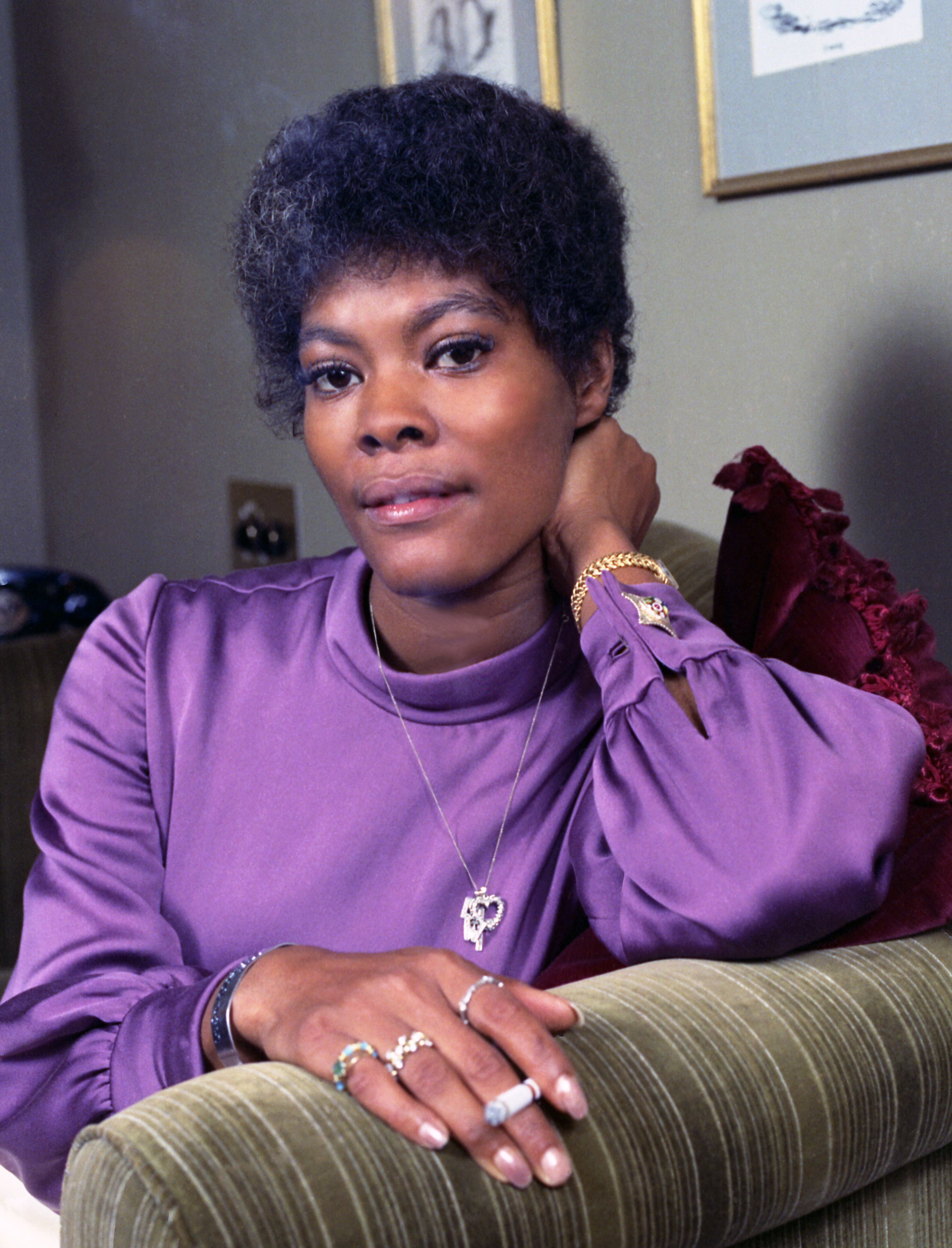 Pictures of Dionne Warwick