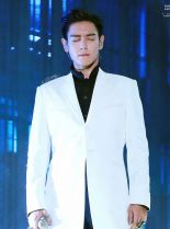 Dior Choi photo