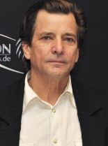 Dirk Benedict