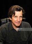 Dirk Benedict