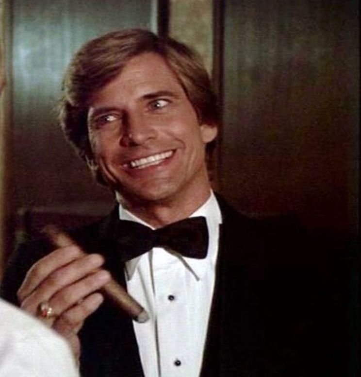 Dirk Benedict