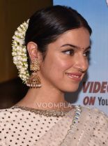 Divya Khosla #1760838 picture (Portrait Medium)