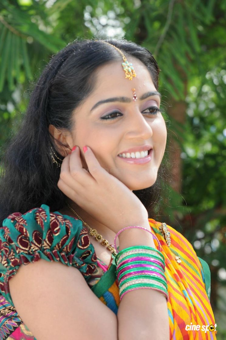 Divya Singh
