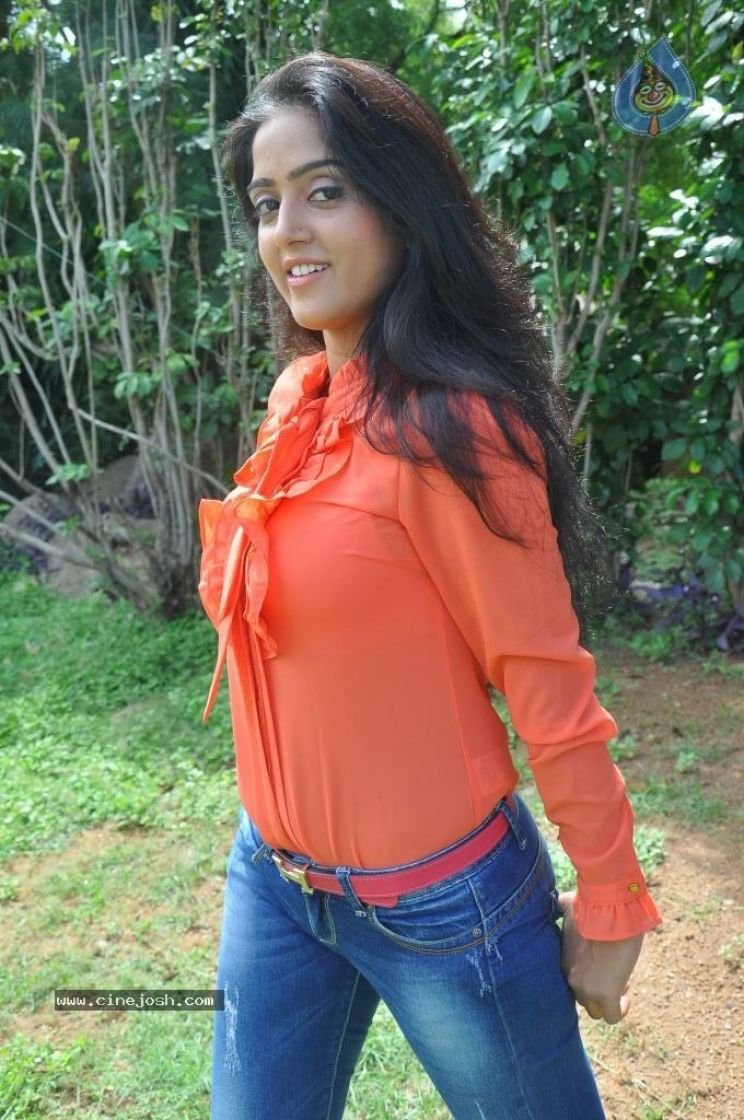 Divya Singh