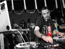 DJ AM