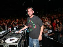 DJ AM