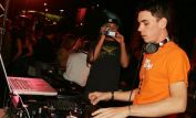 DJ AM