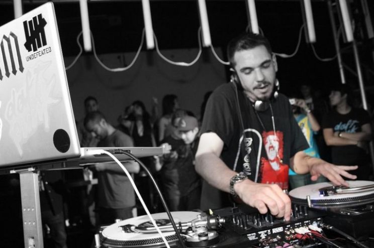 DJ AM
