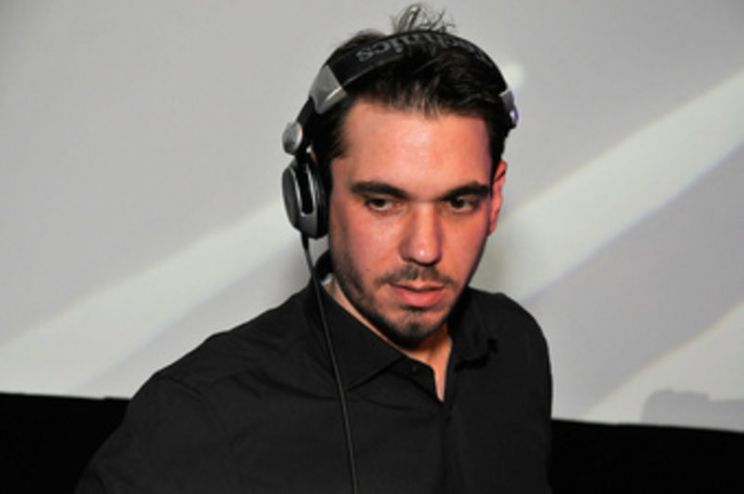 DJ AM