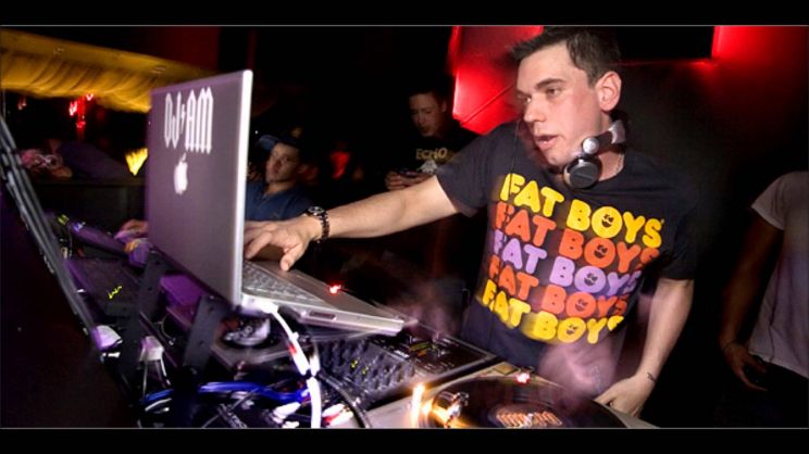 DJ AM