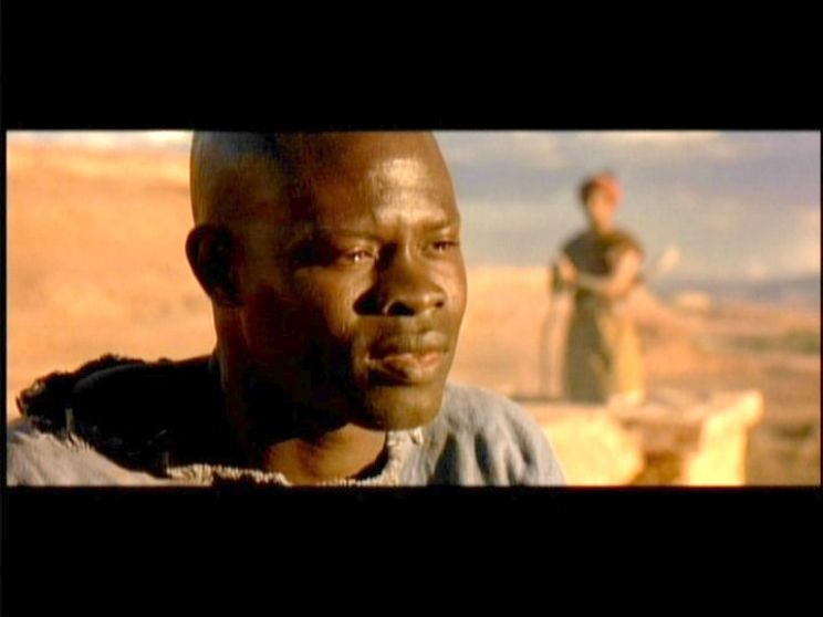 Djimon Hounsou