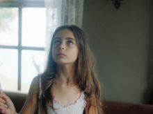Doga Zeynep Doguslu photo