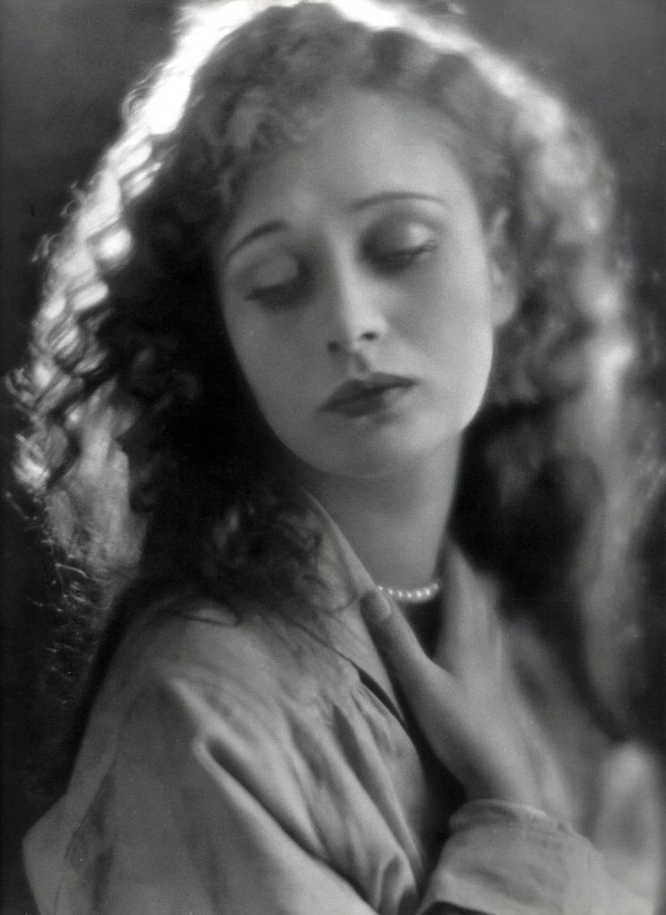 Dolores Costello