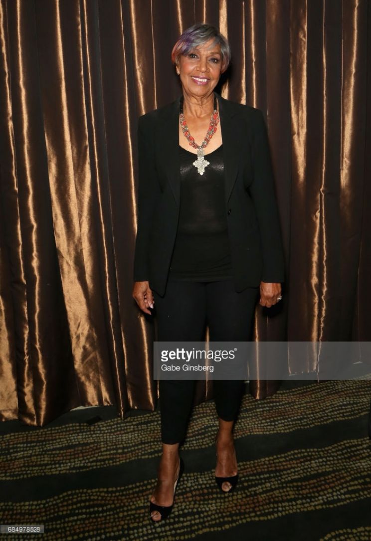 Dolores Robinson
