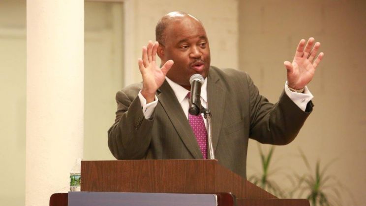 Dominic Carter