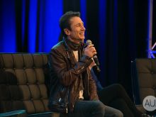 Dominic Keating