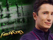 Dominic Keating