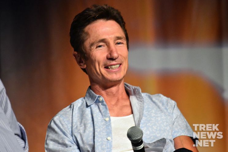 Dominic Keating