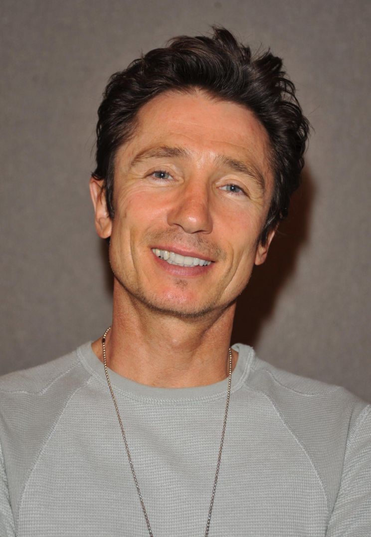 Dominic Keating