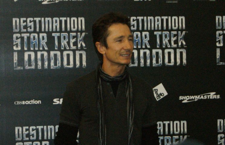Dominic Keating