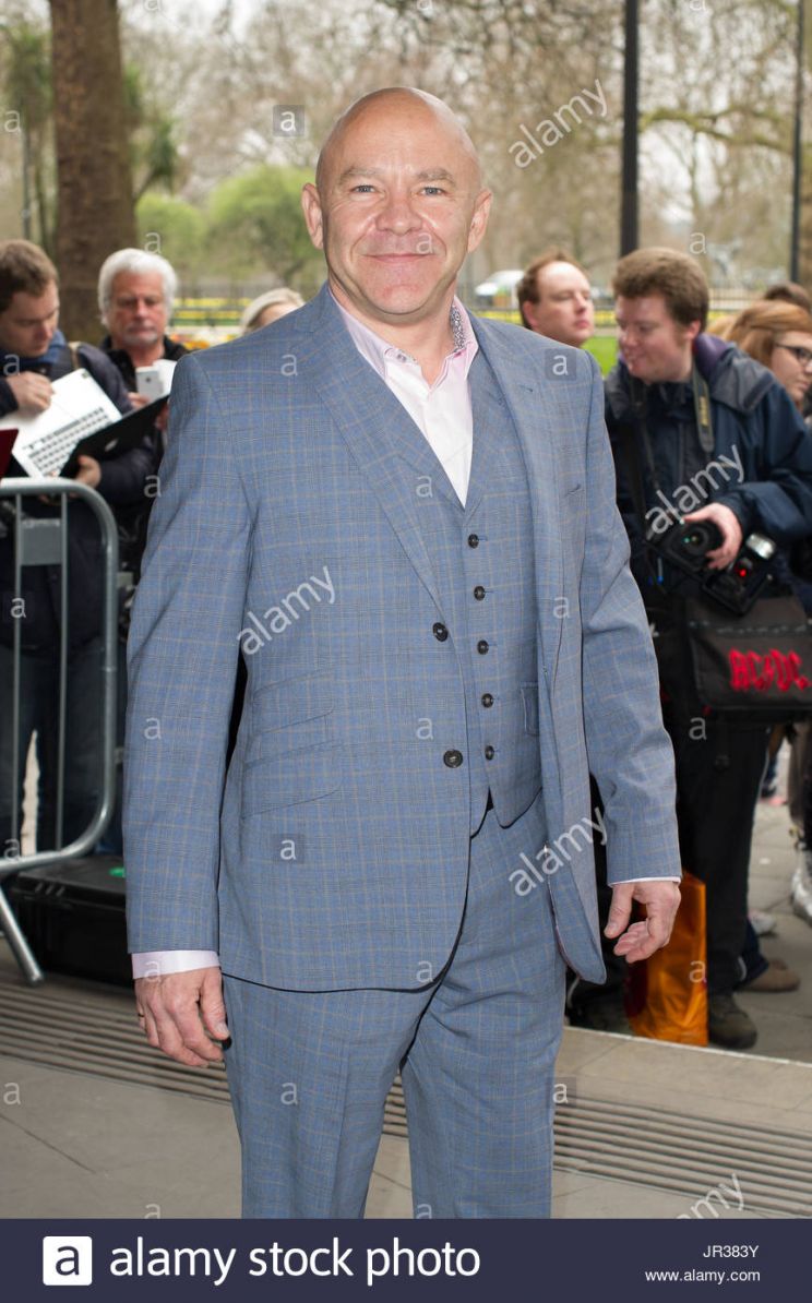 Dominic Littlewood