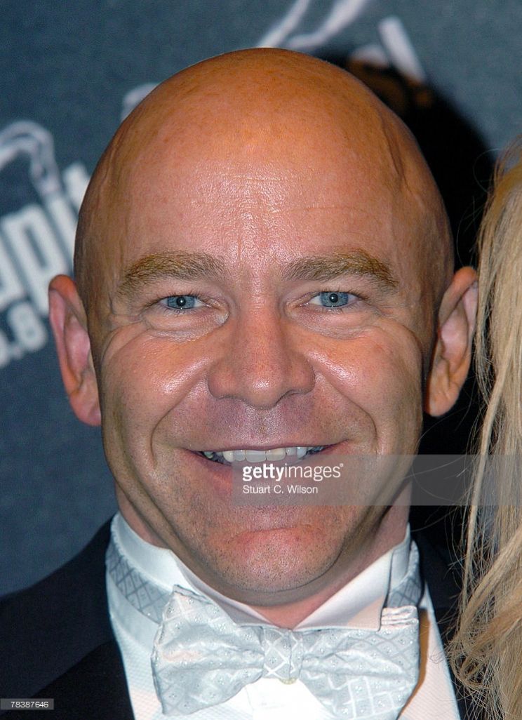 Dominic Littlewood