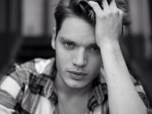 Dominic Sherwood