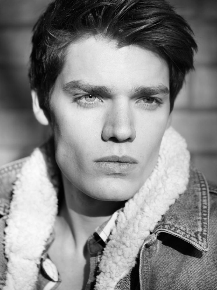 Dominic Sherwood