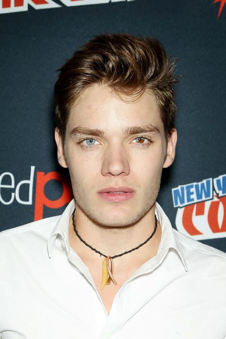 Dominic Sherwood