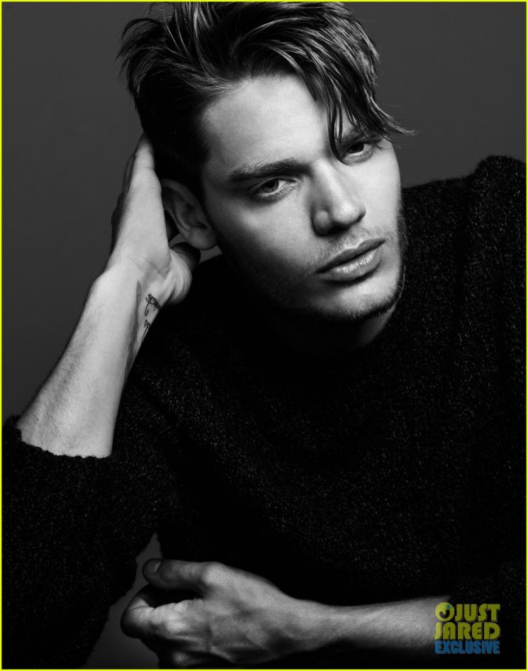 Dominic Sherwood