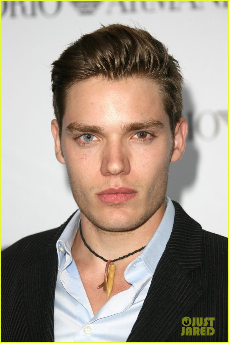 Dominic Sherwood