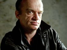 Dominique Pinon