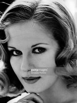 Dominique Sanda #943091 picture (Portrait Medium)