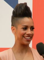 Dominique Tipper photo