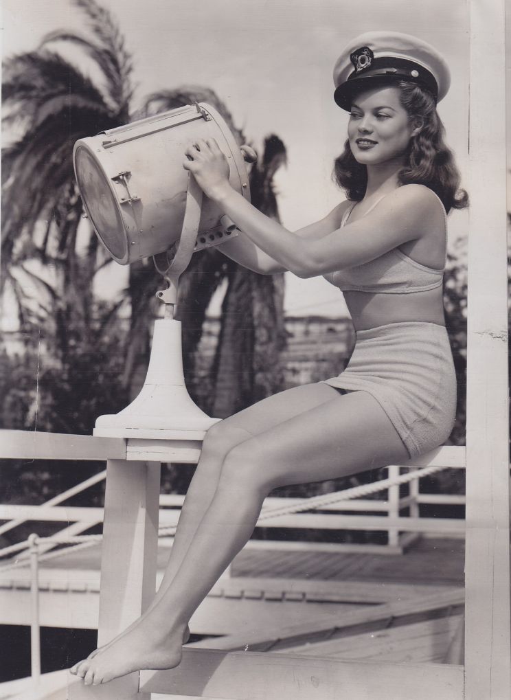 Dona Drake