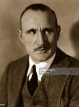 Donald Crisp