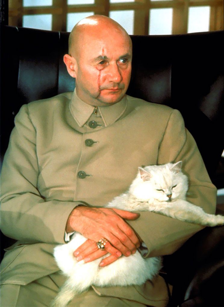 Donald Pleasence