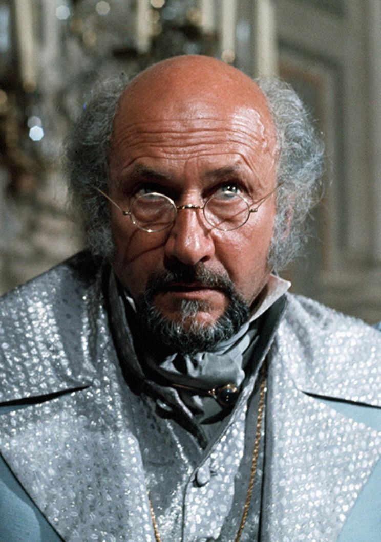 Donald Pleasence