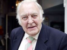 Donald Sinden