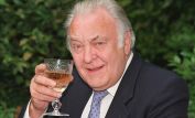 Donald Sinden