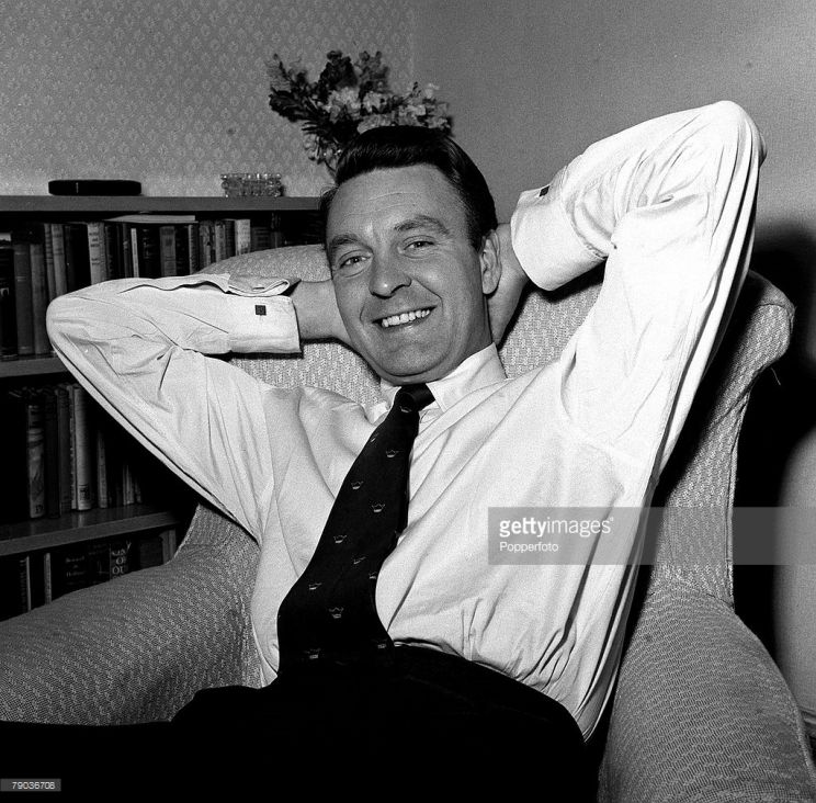 Donald Sinden